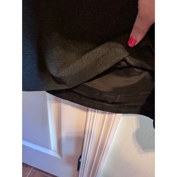 Lands' End Sleeveless Ponte Charcoal Gray Shift Dress Back Zipper Pockets Sz 6 - Picture 3 of 12